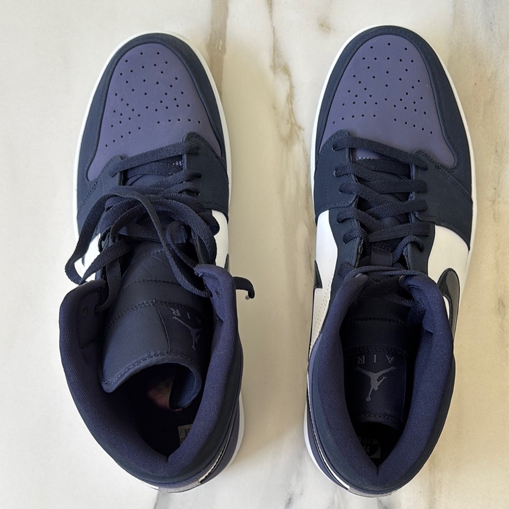 New Jordan Blue and White Sneakers Classic Design